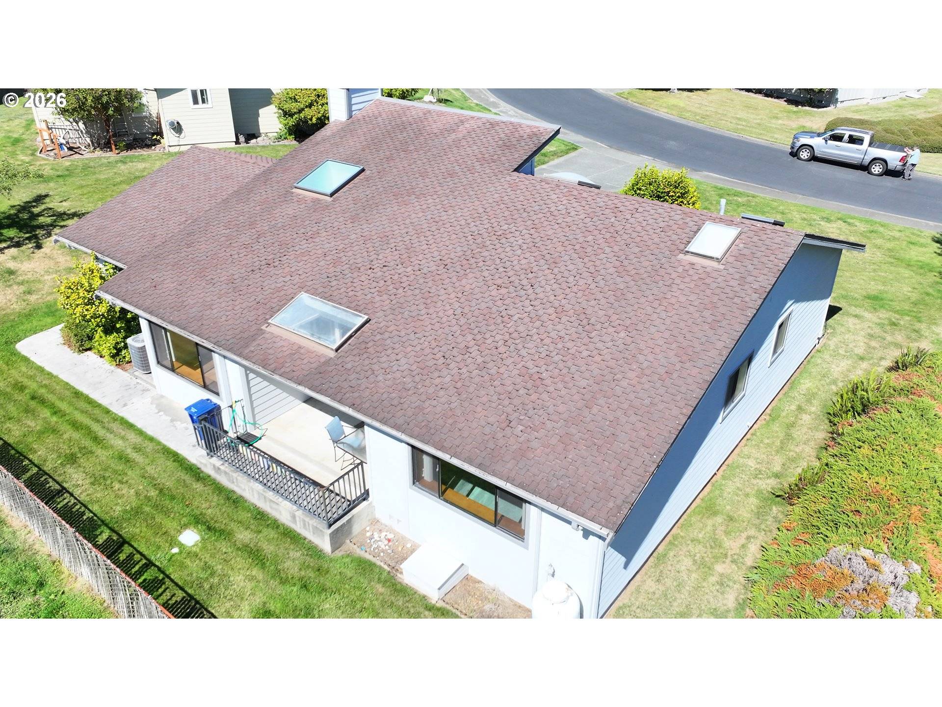 821 BROOKHAVEN DR, Brookings, OR 97415