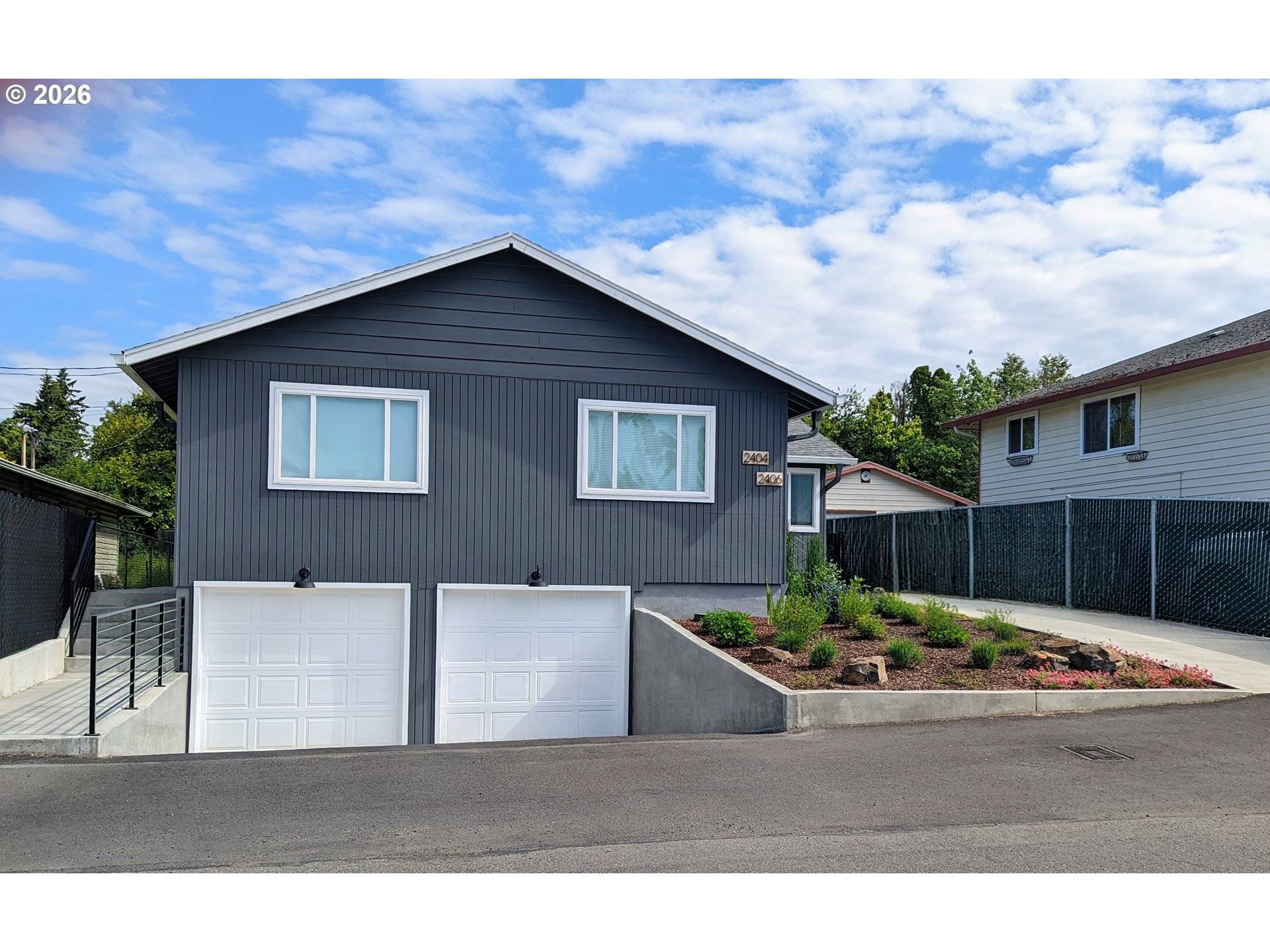 2404 E 13TH ST, Vancouver, WA 98661