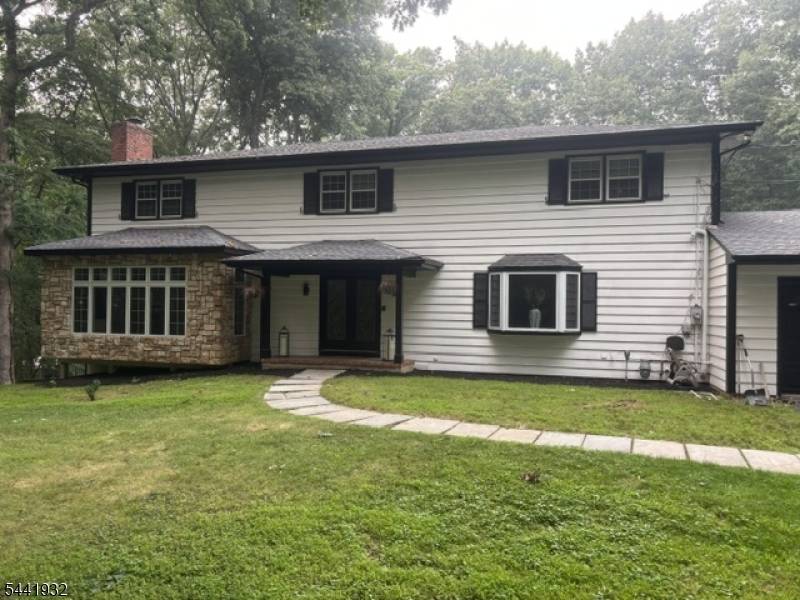 43 Dodie Dr, Parsippany-troy Hills Twp., NJ 07054