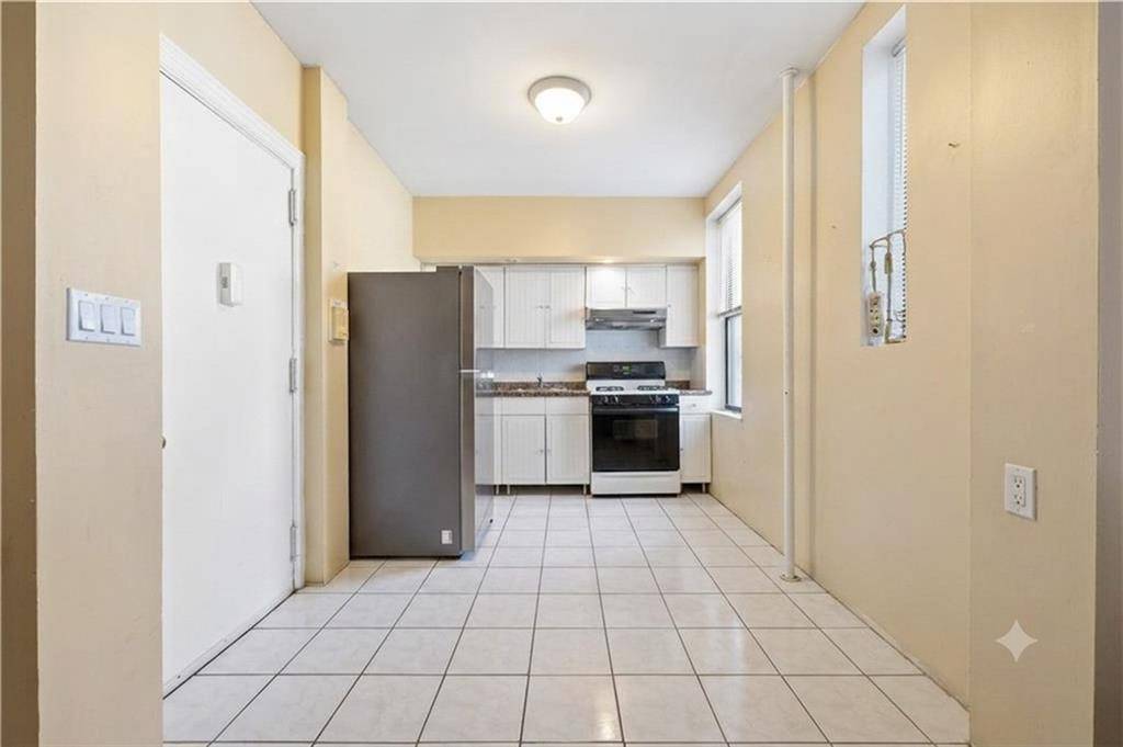 460 Ovington AVE #2A, Brooklyn, NY 11209