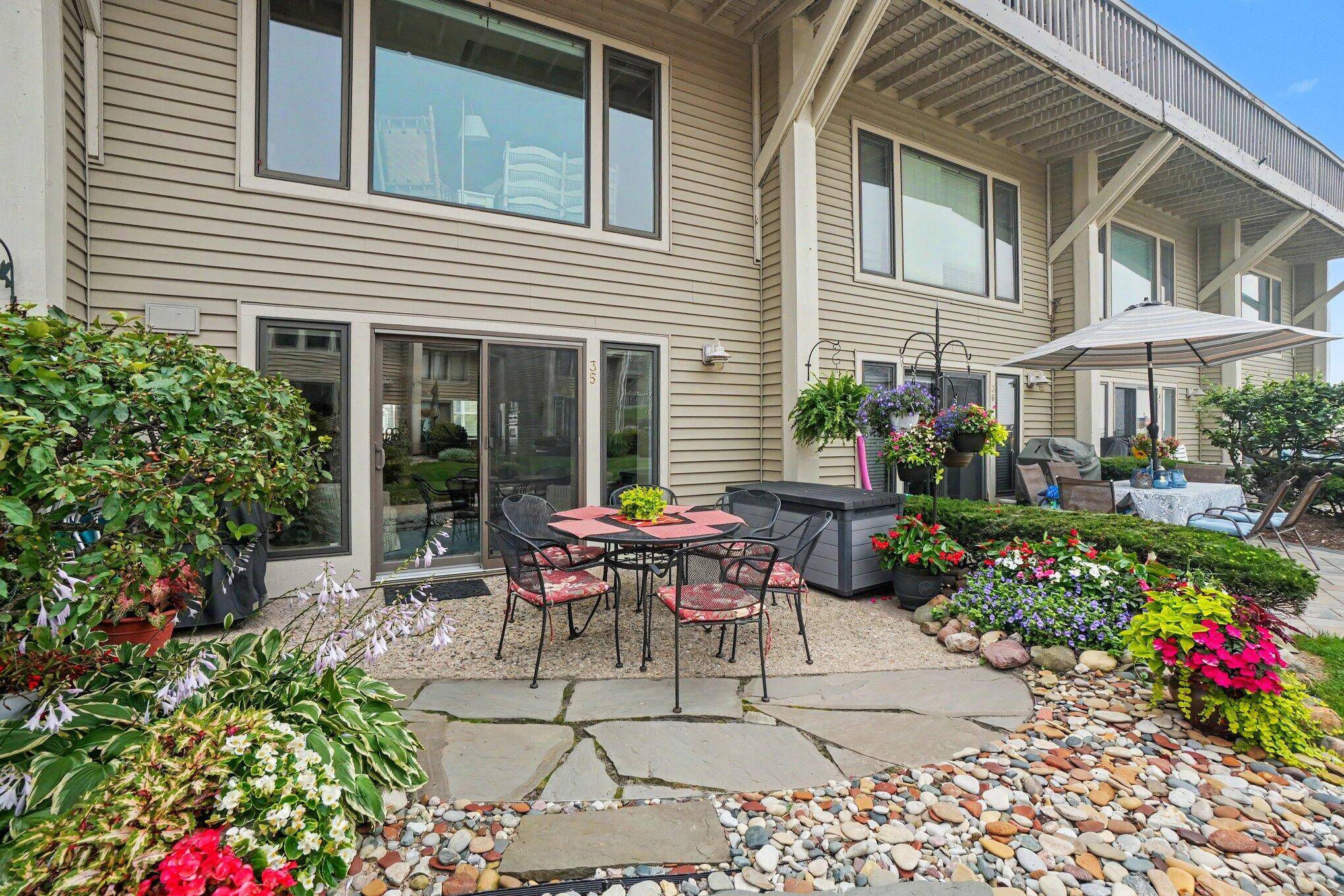 69 North Shore DR #35, South Haven City, MI 49090