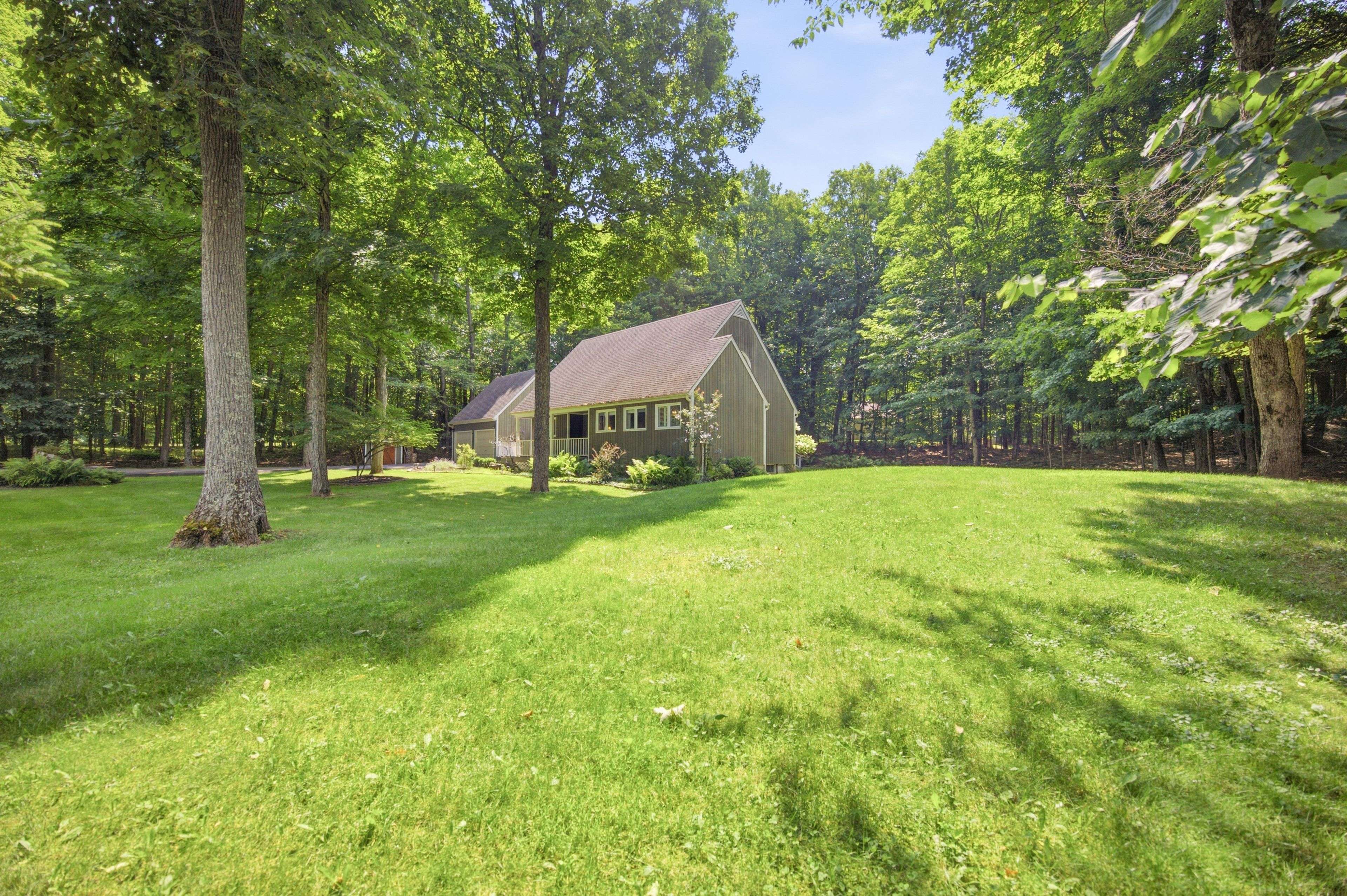123 Poole DR, Drummond/north Elmsley, ON K7H 3C5
