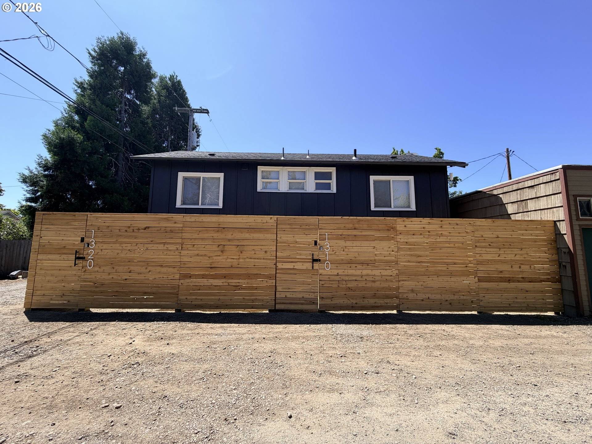 1310 WASHINGTON ALY, Eugene, OR 97401