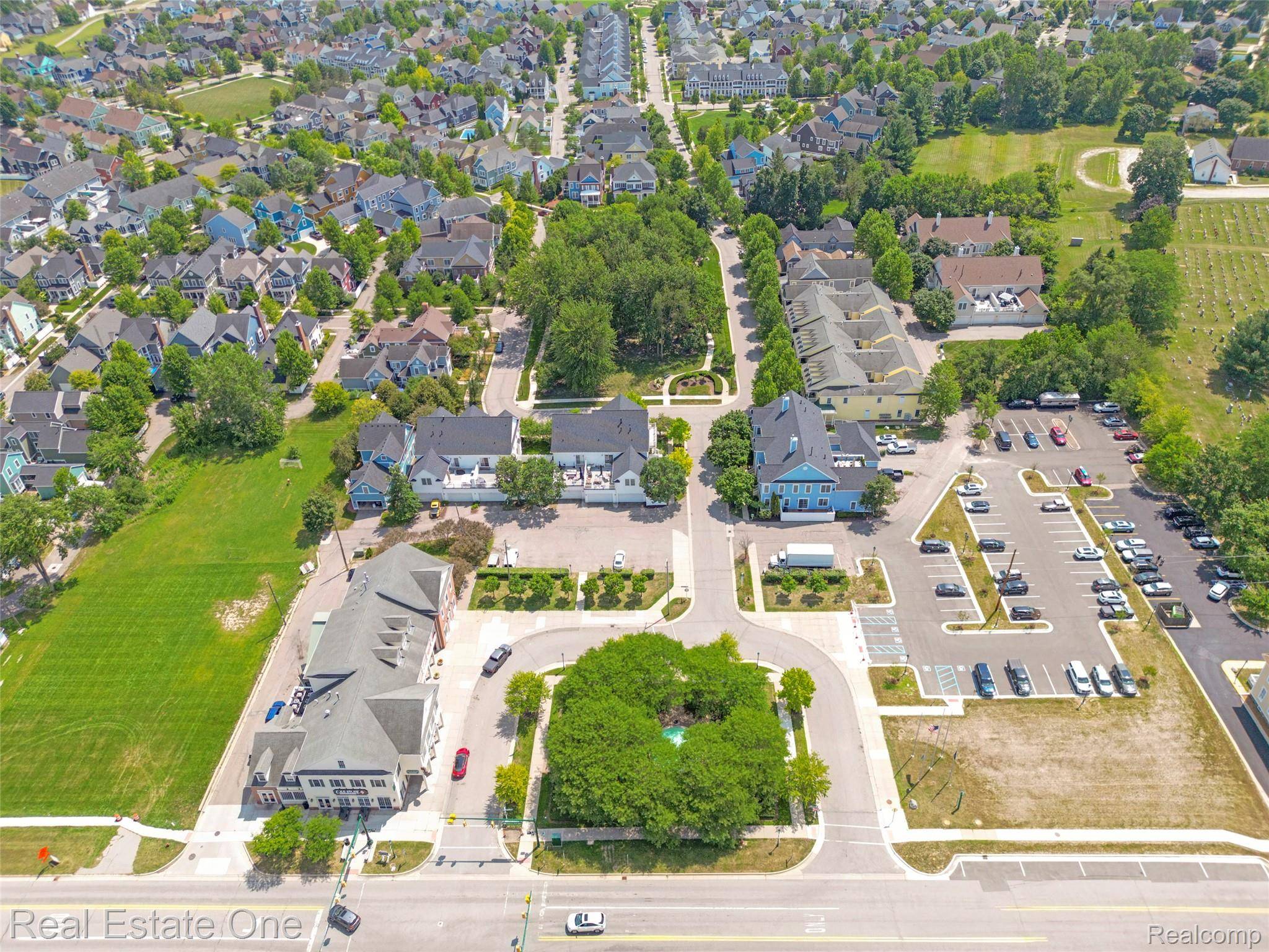 256 Constitution ST, Canton Charter Township, MI 48188