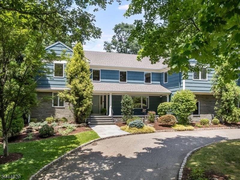 223 Old Chester Rd, Essex Fells Twp., NJ 07021