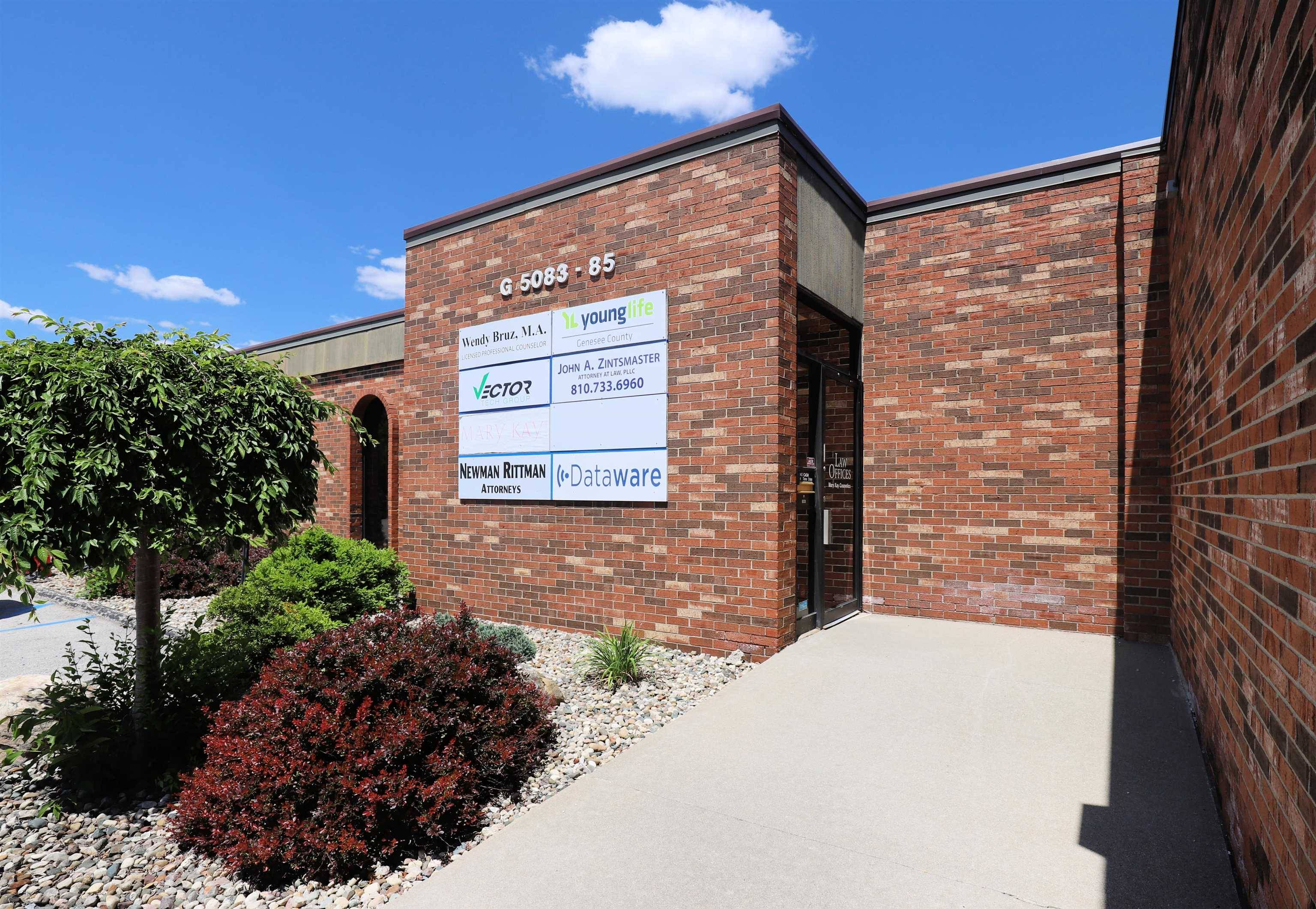 5083-5085 Miller RD, Flint Twp, MI 48507