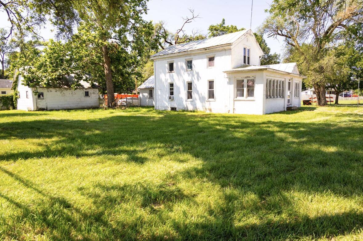 120 Union ST, Antwerp Twp, MI 49065
