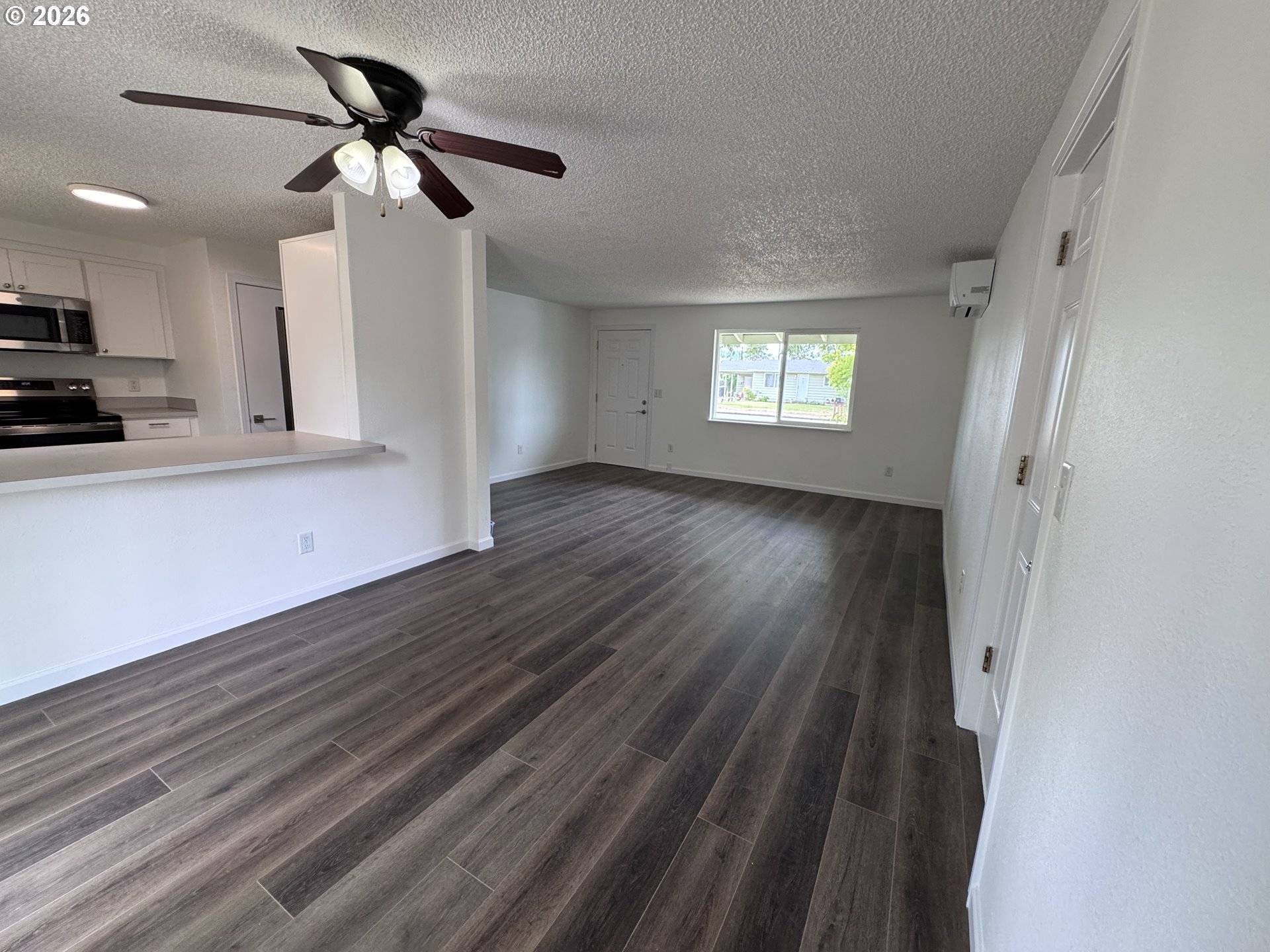 2688 CENTENNIAL BLVD, Springfield, OR 97477