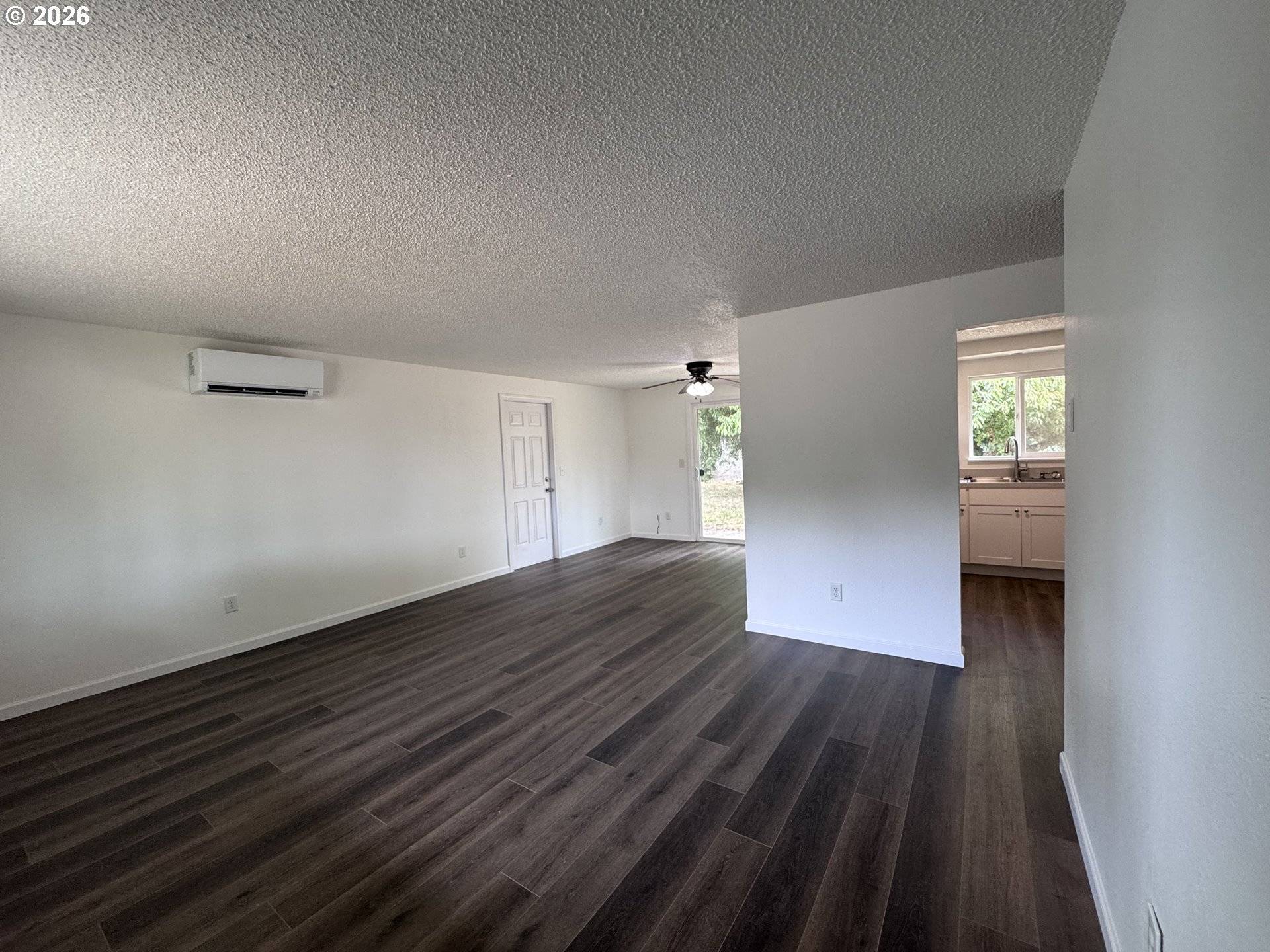 2688 CENTENNIAL BLVD, Springfield, OR 97477