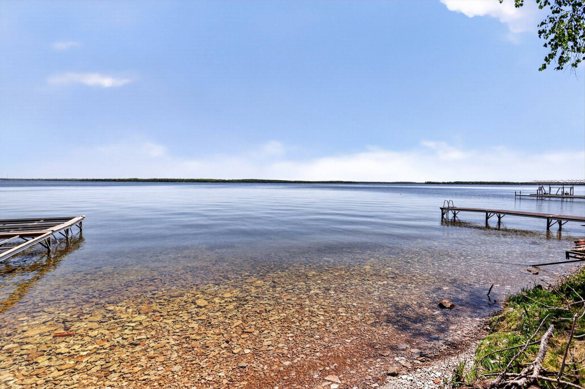 26 LAKE ST, Kawartha Lakes, ON K0M 1K0