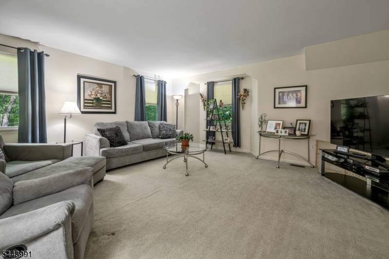 60 Waterloo Rd, Mount Olive Twp., NJ 07828