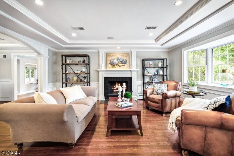 881 Village Green, Westfield Town, NJ 07090