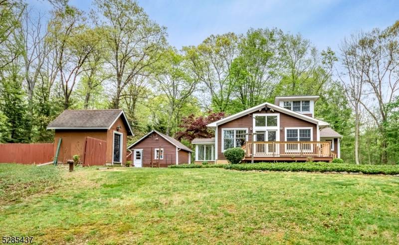 101 Drakestown Rd, Washington Twp., NJ 07840