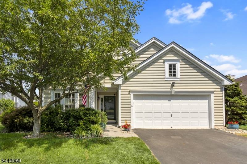46 Kensington Cir, White Twp., NJ 07823