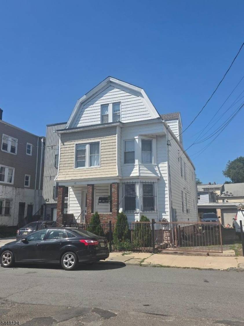 38 20Th Ave, Irvington Twp., NJ 07111