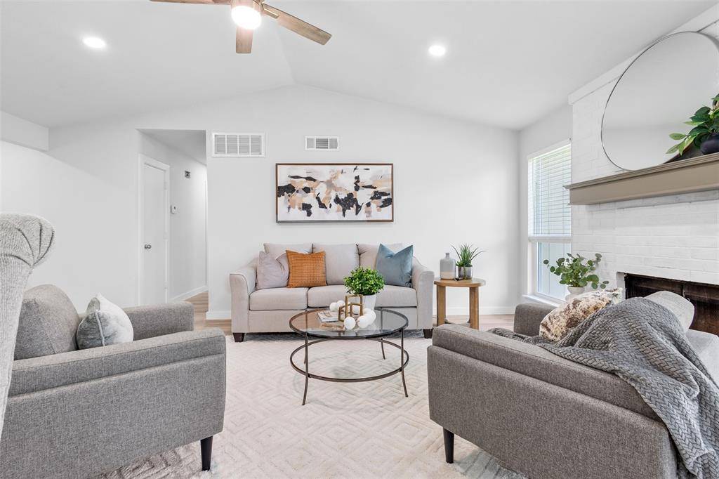 212 Mapleridge Drive, Rockwall, TX 75032