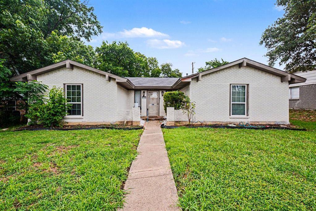 4133 Logan Street, Irving, TX 75062