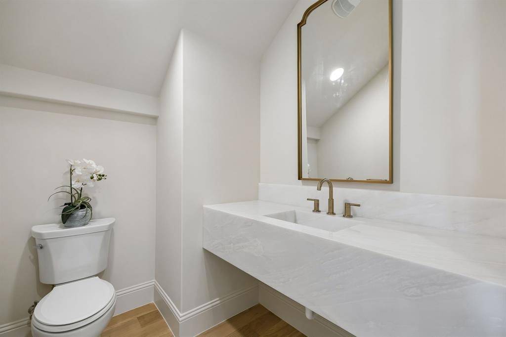 6207 Sudbury Drive, Dallas, TX 75214