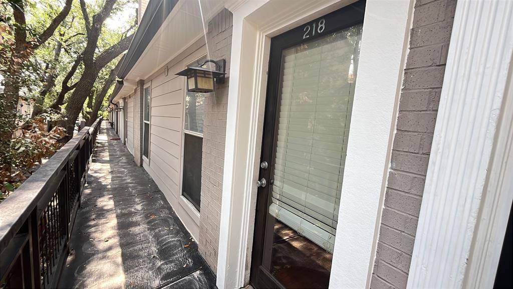 7734 Meadow Road #218, Dallas, TX 75230