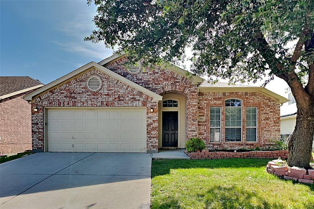 14104 Silkwood Drive, Fort Worth, TX 76052
