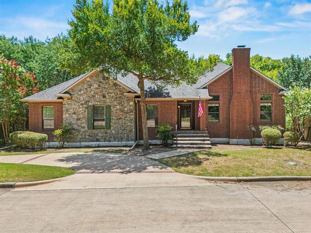 1207 Valley Trail, Heath, TX 75032