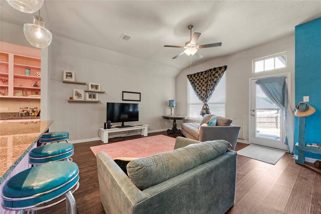 10205 Omni Drive, Waco, TX 76708