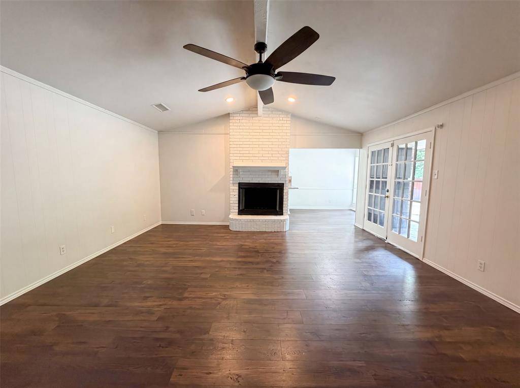 722 S Forest Lane, Duncanville, TX 75116