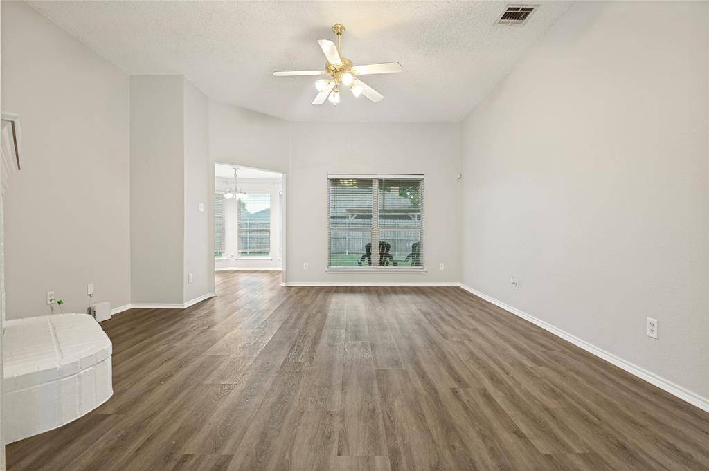 1715 Treasure Cay Drive, Mansfield, TX 76063