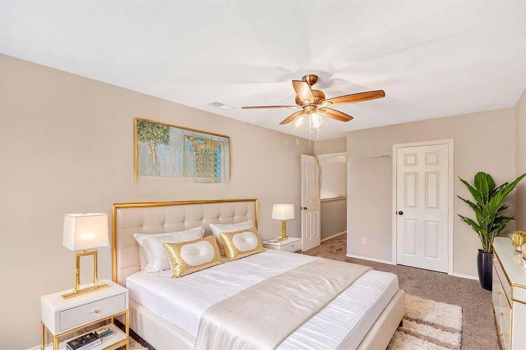 4729 WoodHaven Lane, Haltom City, TX 76137