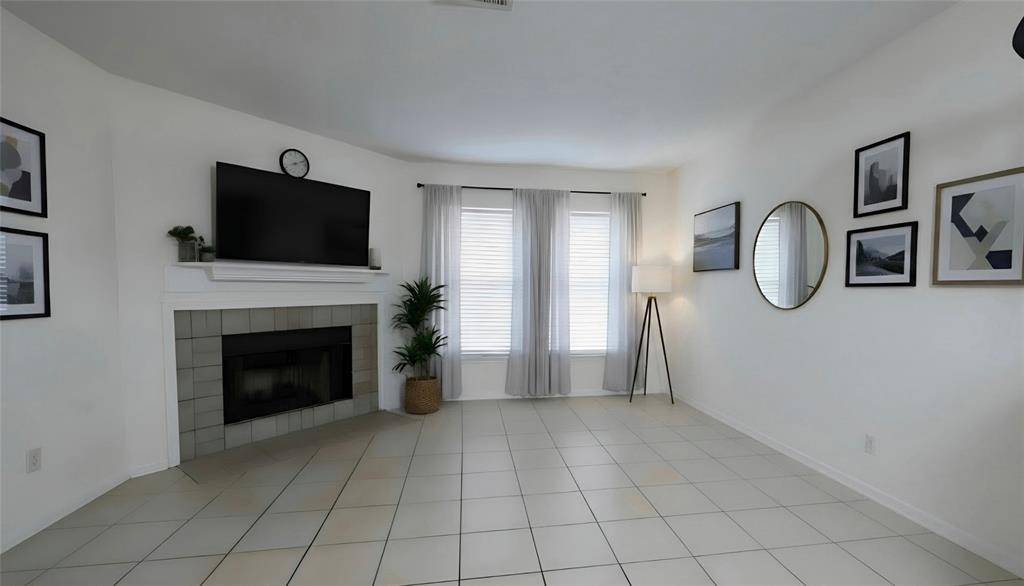 625 Carriagehouse Lane #3G, Garland, TX 75040