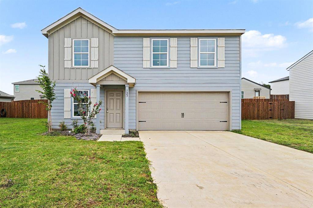 123 Cooper Drive, Cleburne, TX 76031