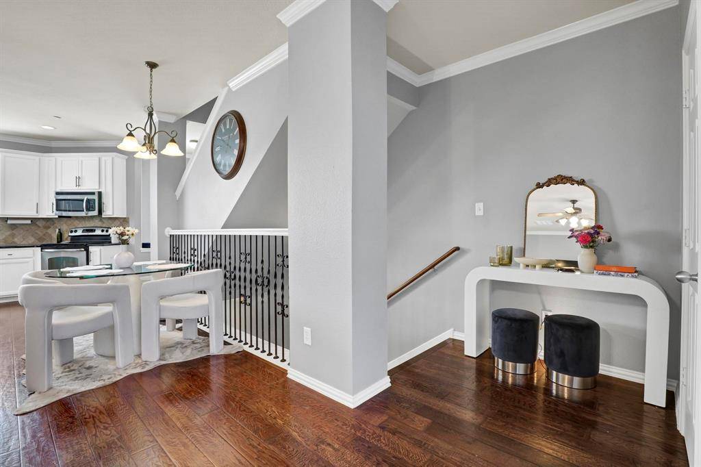 2700 Club Ridge Drive #8, Lewisville, TX 75067
