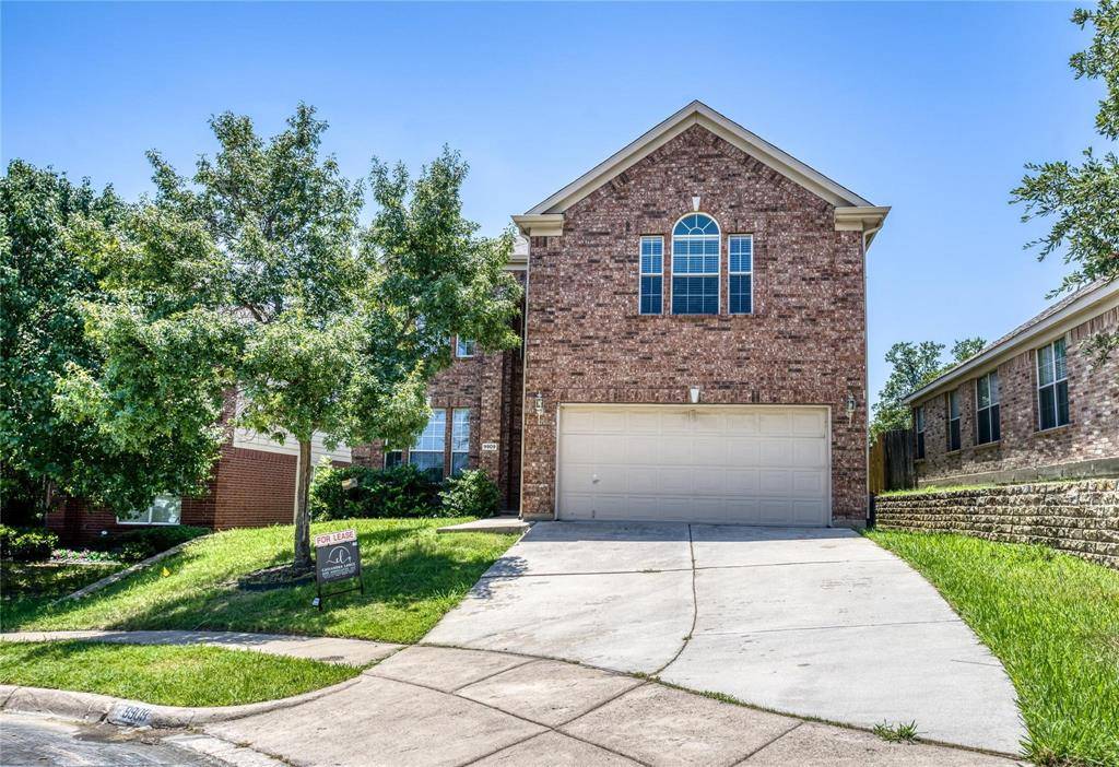 9909 Delamere Drive, Fort Worth, TX 76244