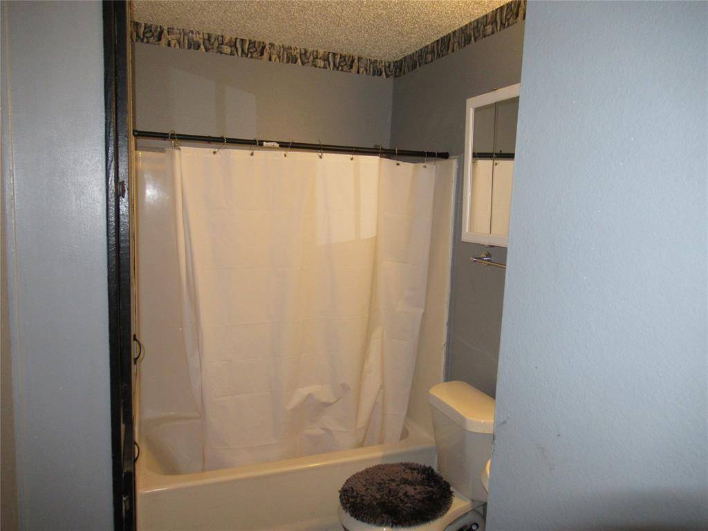 4214 3rd Street, Greenville, TX 75401