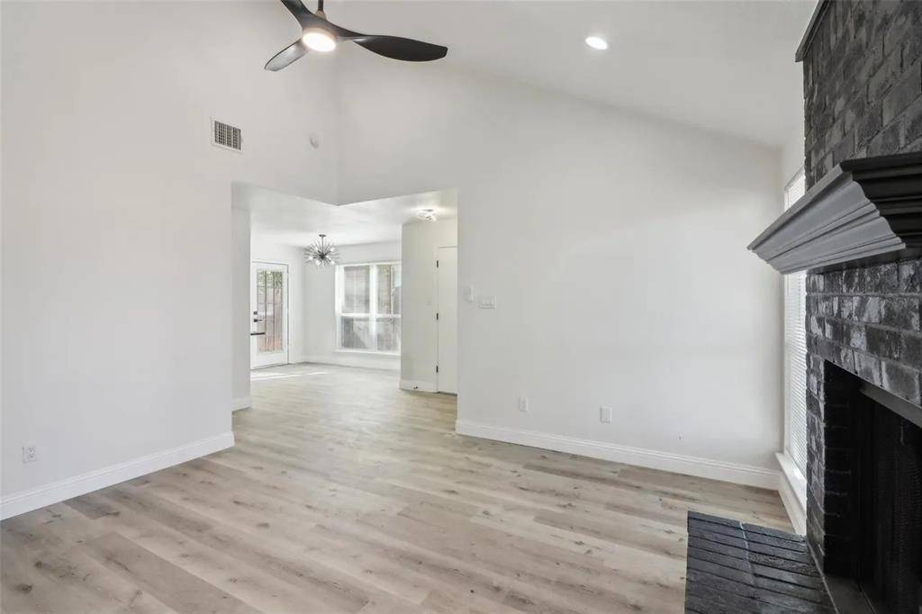 2401 Sherry Street, Arlington, TX 76014