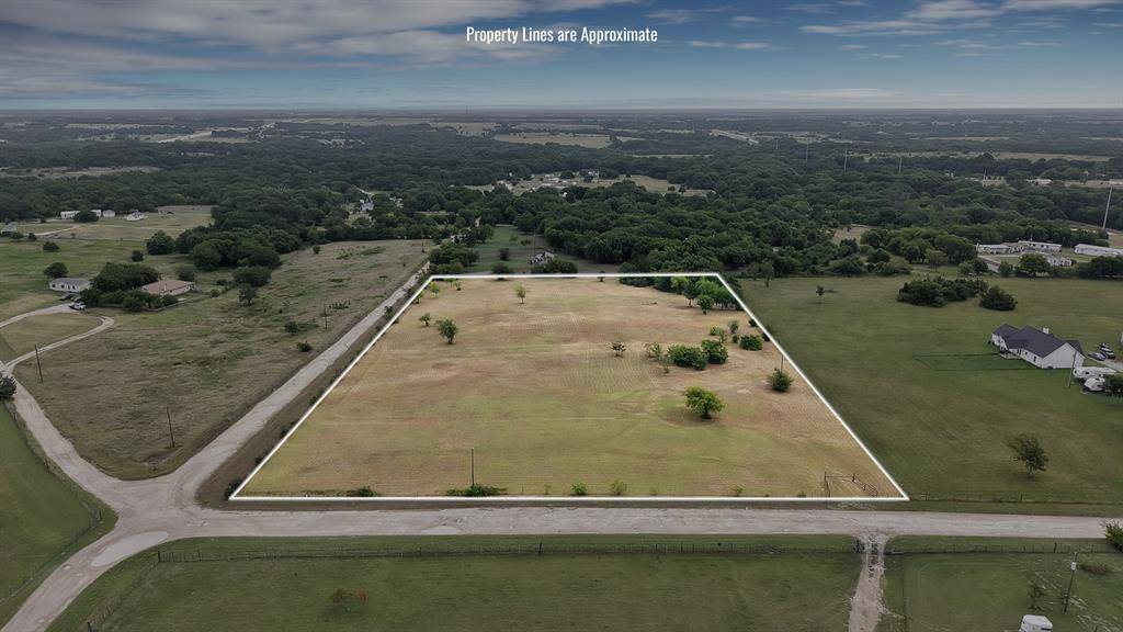 250 Private Road 477, Hillsboro, TX 76645
