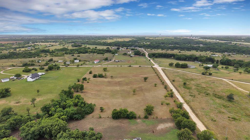 250 Private Road 477, Hillsboro, TX 76645