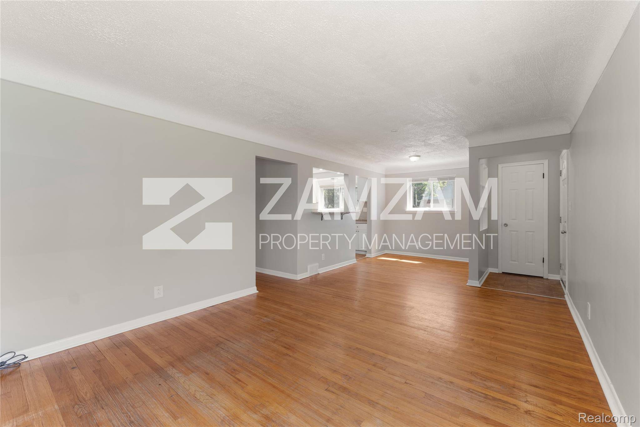 6869 Buhr ST, Detroit, MI 48212