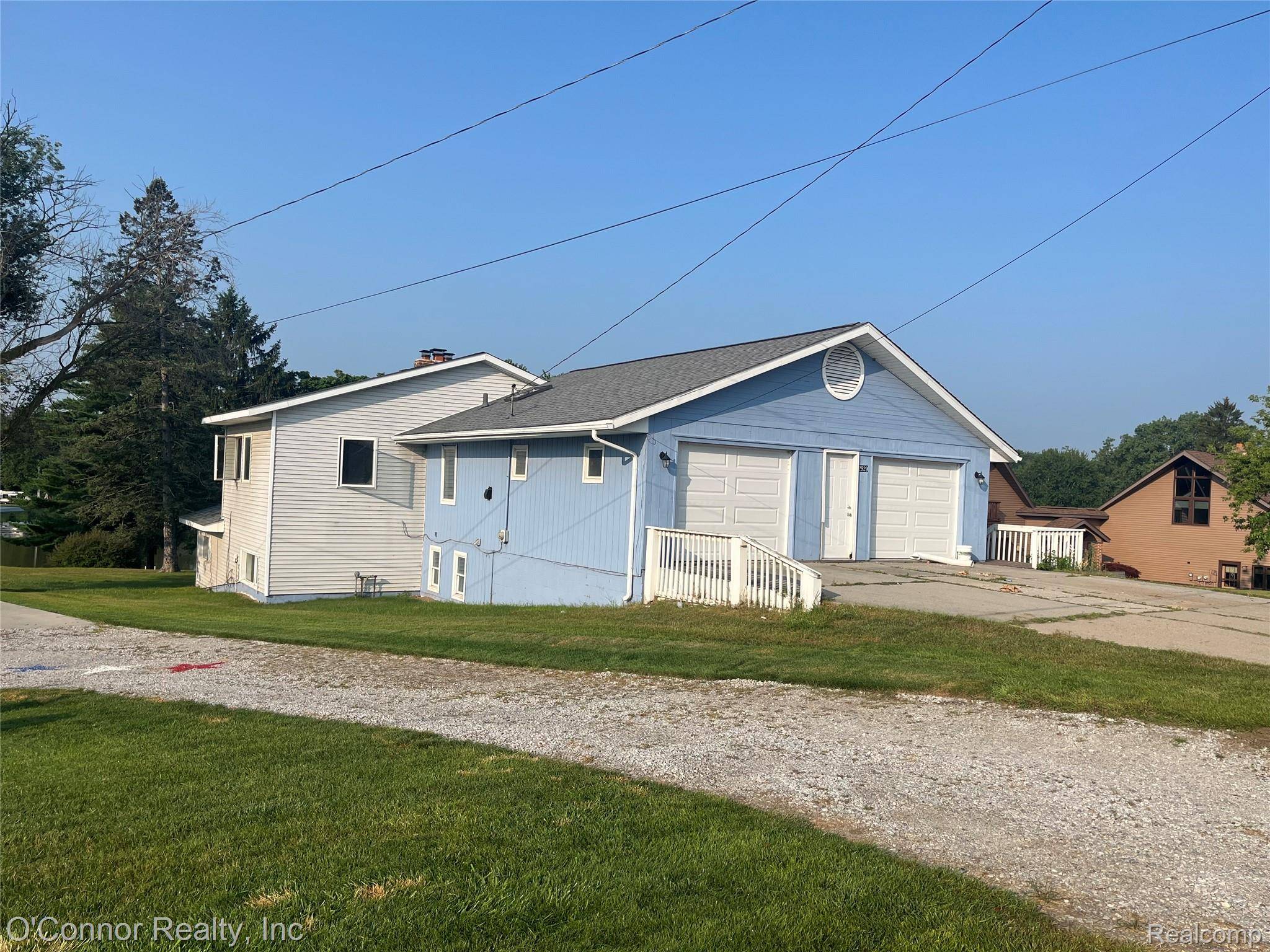 2929 N River RD, Fort Gratiot Charter Township, MI 48059