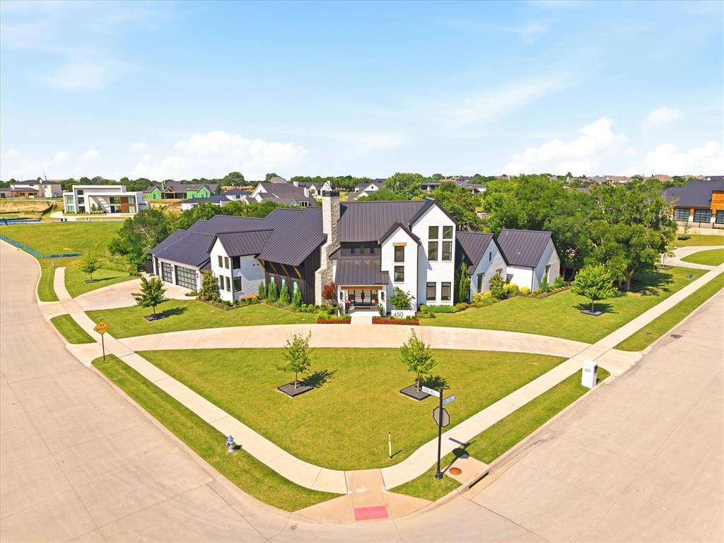 450 Sunrise Ridge Drive, Heath, TX 75032