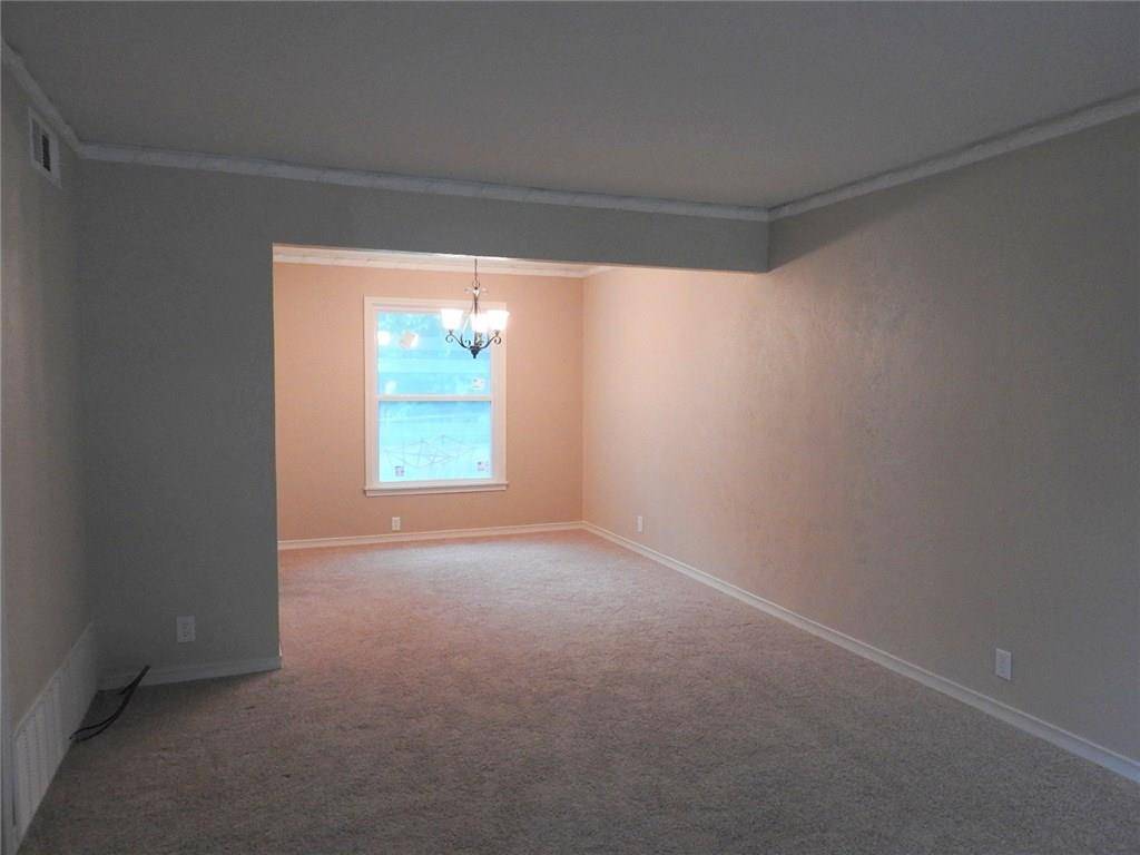 3226 San Medina Avenue, Dallas, TX 75228