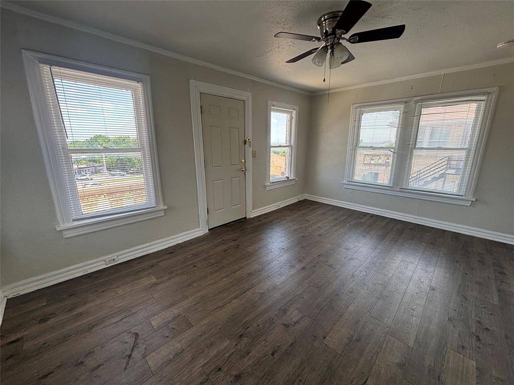 3529 W 7th Street #7, Fort Worth, TX 76107