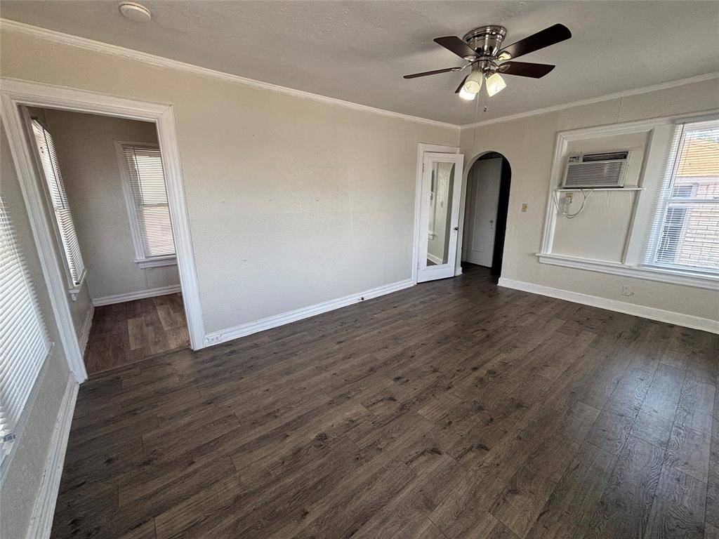 3529 W 7th Street #7, Fort Worth, TX 76107