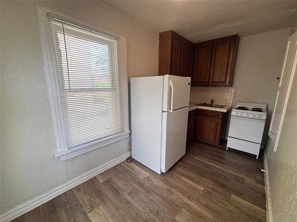 3529 W 7th Street #7, Fort Worth, TX 76107
