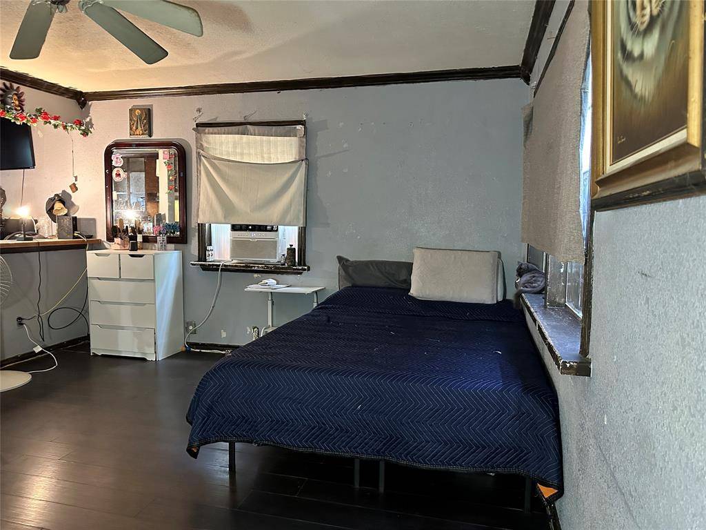 1114 Edwards Circle, Dallas, TX 75224