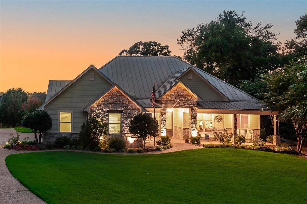 24060 Red Azalea, Lindale, TX 75771