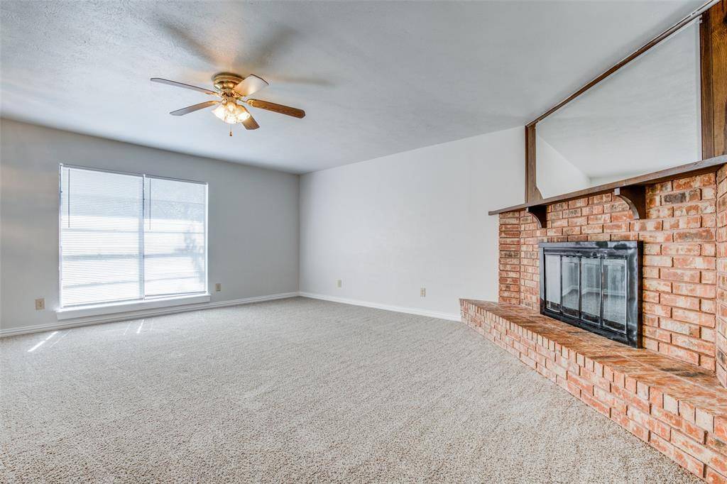 408 Rockcrest Drive, Mesquite, TX 75150