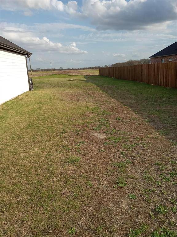 750 Section House Road, Alma, TX 75119