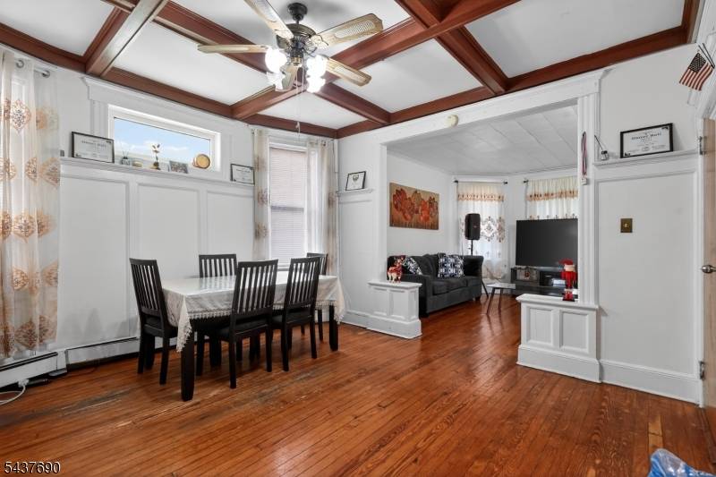 11 Yereance Ave, Clifton City, NJ 07011