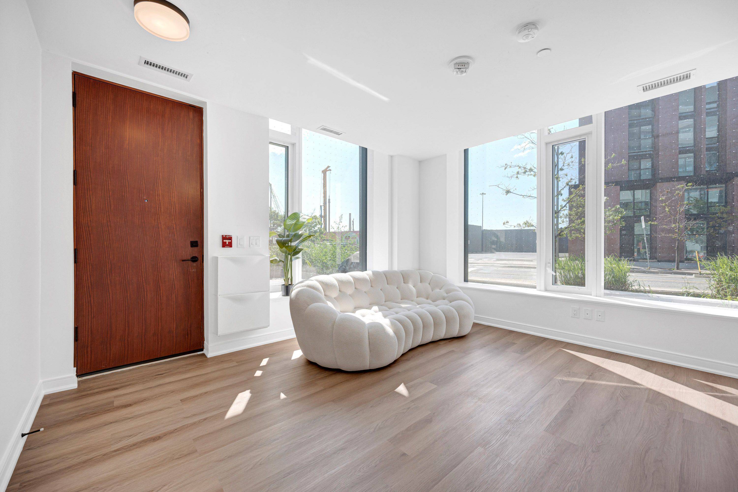 180 Mill ST #S118, Toronto C08, ON M5A 0V7